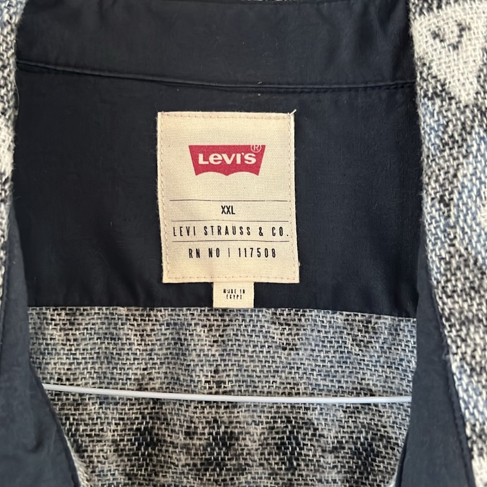 NWOT Levi's Men's Shacket XXL - Picture 2 of 4